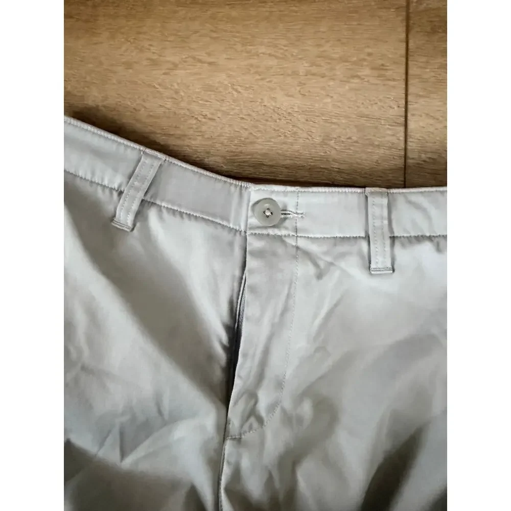 Under Armour Boys Match Play Performance Golf Shorts Size 16 Gray